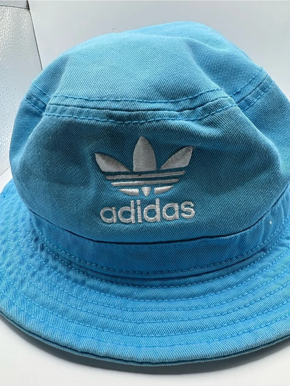 Adidas Originals Blue Trefoil Bucket Hat Size Medium/Large